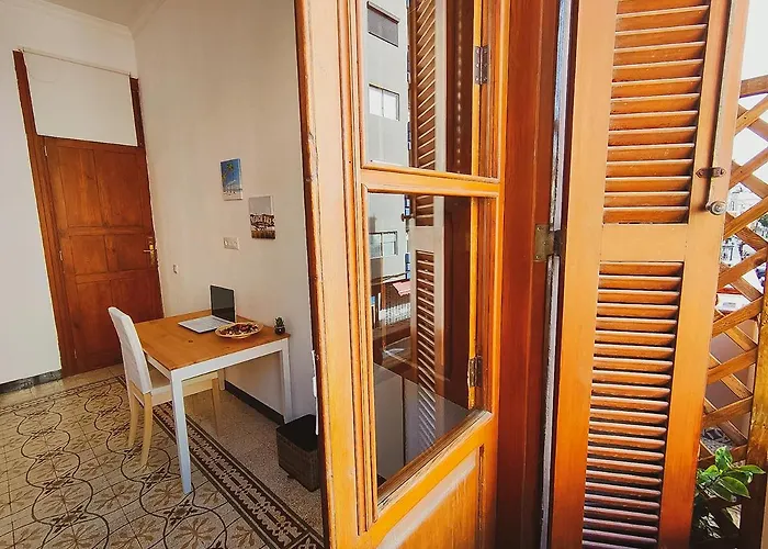 Πανσιόν Alma Canaria *